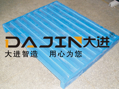 钢托盘